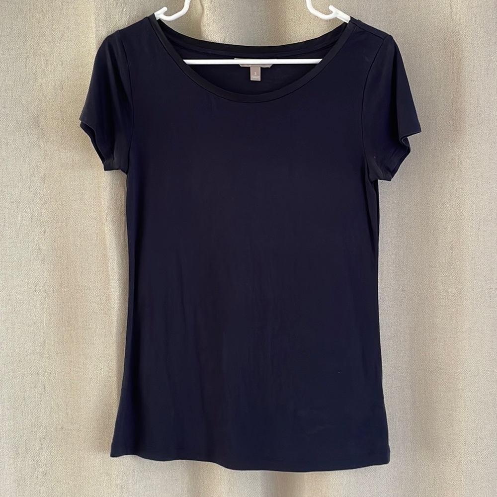 Banana republic navy top